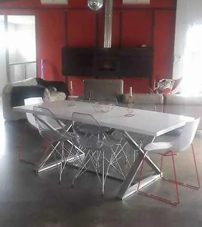 Bennes' House Проживание в семье